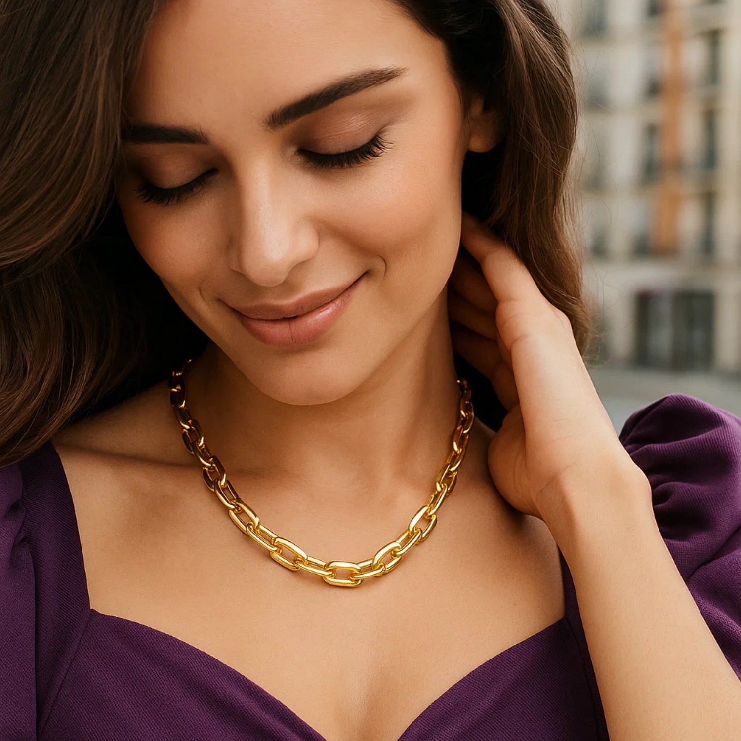 Oval Domed Paperclip Necklace in 14K Yellow Gold (5.30 mm) - Image 3